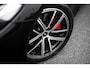 Audi A5 Avant e-hybrid 367pk Quattro S edition Competition | Panoramadak | Trekhaak | S-Sportstoel | Passenger Display |