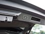 Land Rover Range Rover Velar 3.0 D300 AWD R-Dynamic SE | Luchtvering | Dealer Onderhouden | Adaptive Cruise | Panoramisch schuif-/kanteldak