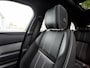 Land Rover Range Rover Velar 3.0 D300 AWD R-Dynamic SE | Luchtvering | Dealer Onderhouden | Adaptive Cruise | Panoramisch schuif-/kanteldak