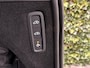 Volvo XC90 T8 AWD Recharge Ultra Dark | Vol! | Bowers & Wilkins | Luchtvering | Stoelventilatie | Trekhaak | Bodykit | 360 Camera | Head-Up Display | Stoelmassage | 455pk | Adaptieve Cruise Control | Stoelverwarming voor+achter | Stuurwielverwarming | Schuifdak | 22 Inch | Full LED Meesturende koplampen | Pilot Assist | BLIS Dode Hoek Detectie | Elektrische voorstoelen geheugen | Nappa Lederen bekleding | Zitting verlenging voorstoelen | Lederen Dashboard | Google Infotainment | Keyless Drive | Parkeersensoren voor+achter | Privacy Glass | Elektrisch bedienbare achterklep | Geïntegreerde zongordijnen achterportieren | Geïntegreerd kinderzitje achterin | Verlichte instaplijsten | 7-Persoons | 4-Zone Climate Control | DAB Radio | Apple Carplay/Android Auto | Alarm Klasse III | Draadloos telefoon opladen | Volvo On Call met mobiele App functie | Onyx Black Metallic |