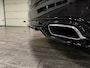 Volvo XC90 T8 AWD Recharge Ultra Dark | Vol! | Bowers & Wilkins | Luchtvering | Stoelventilatie | Trekhaak | Bodykit | 360 Camera | Head-Up Display | Stoelmassage | 455pk | Adaptieve Cruise Control | Stoelverwarming voor+achter | Stuurwielverwarming | Schuifdak | 22 Inch | Full LED Meesturende koplampen | Pilot Assist | BLIS Dode Hoek Detectie | Elektrische voorstoelen geheugen | Nappa Lederen bekleding | Zitting verlenging voorstoelen | Lederen Dashboard | Google Infotainment | Keyless Drive | Parkeersensoren voor+achter | Privacy Glass | Elektrisch bedienbare achterklep | Geïntegreerde zongordijnen achterportieren | Geïntegreerd kinderzitje achterin | Verlichte instaplijsten | 7-Persoons | 4-Zone Climate Control | DAB Radio | Apple Carplay/Android Auto | Alarm Klasse III | Draadloos telefoon opladen | Volvo On Call met mobiele App functie | Onyx Black Metallic |