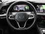 Volkswagen Golf 1.0 eTSI 110pk DSG Life · Camera · Apple/Android Car Play · Navigatie · P-Sensoren · Sfeerverlichting · 16'' Inch · Garantie t/m 06-02-2028 of 100.000km