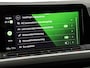 Volkswagen Golf 1.0 eTSI 110pk DSG Life · Camera · Apple/Android Car Play · Navigatie · P-Sensoren · Sfeerverlichting · 16'' Inch · Garantie t/m 06-02-2028 of 100.000km