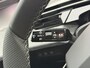 Peugeot 3008 GT 1.6 plug-in Hybrid 195PK e-DCS7 Automaat Navigatie, Rondomzichtcamera, Keyless, Elektrische Kofferklep, Stoelverwarming, Stuurwielverwarming