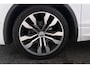 Volkswagen Tiguan 1.5 TSI ACT Highline R-line | Org. NL | Panorama | CarPlay | Navi | Virtual Cockpit | 360 Camera | Stoelverwarm.