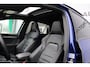 Volkswagen Golf 2.0 TSI R 4M PERFORMANCE | AKRAPOVIC | LEDER | PANO | LED IQ | HARMAN KARDON | CAMERA | ACC | 19" ESTORIL | 1E EIG