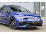 Volkswagen Golf 2.0 TSI R 4M PERFORMANCE | AKRAPOVIC | LEDER | PANO | LED IQ | HARMAN KARDON | CAMERA | ACC | 19" ESTORIL | 1E EIG