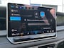 Volkswagen Tayron 1.5 eHybrid R-Line / AUTOMAAT/ 272 PK/ GARANTIE TM 7-2030/ TREKHAAK/ PANO/ BLACK STYLE/ 360 CAMERA/ CRUISE/ NAVI/ APP-CONNECT/ STOELVERWARMING/ 20" LMV