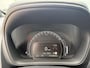 Toyota Aygo X 1.0 VVT-i MT Premium / Apple Carplay / NAP Logisch / Stoelverwarming / 18 INCH LM Velgen / Achteruitrijcamera / Adaptieve Cruise Control /
