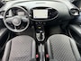 Toyota Aygo X 1.0 VVT-i MT Premium / Apple Carplay / NAP Logisch / Stoelverwarming / 18 INCH LM Velgen / Achteruitrijcamera / Adaptieve Cruise Control /