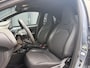 Toyota Aygo X 1.0 VVT-i MT Premium / Apple Carplay / NAP Logisch / Stoelverwarming / 18 INCH LM Velgen / Achteruitrijcamera / Adaptieve Cruise Control /
