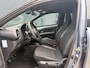 Toyota Aygo X 1.0 VVT-i MT Premium / Apple Carplay / NAP Logisch / Stoelverwarming / 18 INCH LM Velgen / Achteruitrijcamera / Adaptieve Cruise Control /