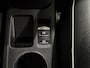 Renault Captur 90PK TCe Intens | Schuif/Kantel Dak | Camera | Parkeersensoren | Apple CarPlay/Android Auto | Cruise Control | Climate Control | 9,3" Navi | Armsteun | Licht & Regen Sensor | Full LED |