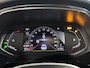 Renault Captur 90PK TCe Intens | Schuif/Kantel Dak | Camera | Parkeersensoren | Apple CarPlay/Android Auto | Cruise Control | Climate Control | 9,3" Navi | Armsteun | Licht & Regen Sensor | Full LED |