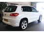 Volkswagen Tiguan 1.4 TSI R-line Pano Trek Cam Keyless Led Pdc