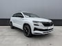 Skoda Karoq 1.5 TSI 150pk DSG Sportline Business | Adaptieve Cruise | Sfeerverlichting | Crystal LED | Camera | Apple Carplay - Android Auto