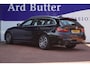 BMW 3-Serie Touring 330e xDrive M-Sport M 50 Jahre Edition 292PK+Volleder+Keyless+Breed-Navi+Flippers+SOH95% = ORIG/NL+DEALER