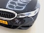 BMW 3-Serie Touring 330e xDrive Business Edition Plus M sport+Volleder+Led+Elek-Klep+Keyless+Breed-Navi+Flippers = ORIG/NL+DEALER