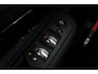 MINI Clubman 2.0 Cooper S Chili Serious Business | Panoramadak | Trekhaak | Keyless | Stoelverwarming | LED | 19 Inch
