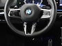 BMW X1 xDrive23i M-sport | Panoramadak | Head-up | Harman Kardon | Stuur/Stoelverwarming | 360 camera | Carplay | Memory | Climate control | Sfeerverlichting | Full LED | Leder / Alcantara