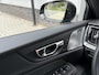 Volvo V60 T6 Plug-in AWD Ultimate Dark|Long|360|B&W|Pano|HuD|Trekhaak