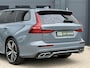 Volvo V60 T6 Plug-in AWD Ultimate Dark|Long|360|B&W|Pano|HuD|Trekhaak
