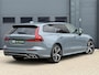 Volvo V60 T6 Plug-in AWD Ultimate Dark|Long|360|B&W|Pano|HuD|Trekhaak