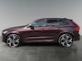 Volvo XC60 2.0 T8 Plug-in hybrid AWD Ultra Dark | Luchtvering | Bowers & Wilkins sound | Trekhaak | Massagefunctie |