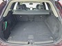 Volvo XC60 2.0 T8 Plug-in hybrid AWD Ultra Dark | Luchtvering | Bowers & Wilkins sound | Trekhaak | Massagefunctie |
