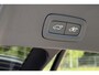 Volvo EX40 Single Motor Ext. Range Ultra Bl. Ed. Eur.| 82 kWh Panoramisch schuif-/ kanteldak | Elektrische voorstoelen met geheugenfunctie | Harman Kardon | Extra getint glas | Stoel-/ stuurwielverwarming | Driver assist | 20 inch. lichtmetalen velgen | verwarmde achterbank
