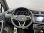 Volkswagen Tiguan 1.5 TSI R-Line Business+ | Pano | IQ | Cam