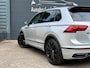 Volkswagen Tiguan 1.5 TSI R-Line Business+ | Pano | IQ | Cam