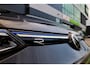 Volkswagen Golf 2.0 TSI R 4Motion | PANO | AKRAPOVIC | DODE HOEK | STUURVERW | IQ-LIGHT |