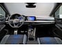 Volkswagen Golf 2.0 TSI R 4Motion | PANO | AKRAPOVIC | DODE HOEK | STUURVERW | IQ-LIGHT |