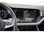 Volkswagen Touareg R 3.0 TSI eHybrid 462pk 4MOTION | Panoramadak | Luchtvering | Servosluiting | Trekhaak | Leder Pakket | 22'' Velgen