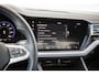 Volkswagen Touareg R 3.0 TSI eHybrid 462pk 4MOTION | Panoramadak | Luchtvering | Servosluiting | Trekhaak | Leder Pakket | 22'' Velgen