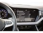 Volkswagen Touareg R 3.0 TSI eHybrid 462pk 4MOTION | Panoramadak | Luchtvering | Servosluiting | Trekhaak | Leder Pakket | 22'' Velgen