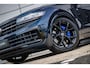 Volkswagen Touareg R 3.0 TSI eHybrid 462pk 4MOTION | Panoramadak | Luchtvering | Servosluiting | Trekhaak | Leder Pakket | 22'' Velgen