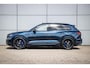 Volkswagen Touareg R 3.0 TSI eHybrid 462pk 4MOTION | Panoramadak | Luchtvering | Servosluiting | Trekhaak | Leder Pakket | 22'' Velgen