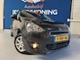 Mitsubishi Space Star 1.0 Inform / bj.2014 / kleur: grijs / airco / sportvelgen / NAP 147688 km.en APK tot 02/2027 / Zeer netjes.