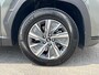 Hyundai Tucson 1.6 T-GDI HEV Comfort 4WD / Fabrieksgarantie tot 05-2028 / Automaat / Uniek 4WD / Dealer onderhouden / Navigatie / Apple Carplay Android / Stuur- & stoelverwarming / Elektrische klep / 17" LM wielen /