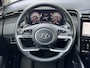 Hyundai Tucson 1.6 T-GDI HEV Comfort 4WD / Fabrieksgarantie tot 05-2028 / Automaat / Uniek 4WD / Dealer onderhouden / Navigatie / Apple Carplay Android / Stuur- & stoelverwarming / Elektrische klep / 17" LM wielen /