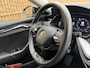Skoda Octavia Combi 1.5 e-TSI Business Edition Plus Automaat | Adaptieve cruise control | Elektrisch bedienbare achterklep | Stoelverwarming | LED verlichting | Climate control | Parkeersensoren voor en achter