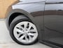 Skoda Octavia Combi 1.5 e-TSI Business Edition Plus Automaat | Adaptieve cruise control | Elektrisch bedienbare achterklep | Stoelverwarming | LED verlichting | Climate control | Parkeersensoren voor en achter