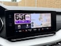 Skoda Octavia Combi 1.5 e-TSI Business Edition Plus Automaat | Adaptieve cruise control | Elektrisch bedienbare achterklep | Stoelverwarming | LED verlichting | Climate control | Parkeersensoren voor en achter