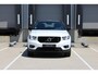 Volvo XC40 T4 R-Design | Panoramadak | Adaptieve cruise control | Achteruitrijcamera | Elektrische achterklep | Keyless | DAB+ | Elektrische voorstoelen | Harman/Kardon Premium Geluidssysteem