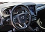 Volvo XC40 T4 R-Design | Panoramadak | Adaptieve cruise control | Achteruitrijcamera | Elektrische achterklep | Keyless | DAB+ | Elektrische voorstoelen | Harman/Kardon Premium Geluidssysteem