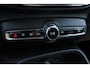Volvo XC40 T4 R-Design | Panoramadak | Adaptieve cruise control | Achteruitrijcamera | Elektrische achterklep | Keyless | DAB+ | Elektrische voorstoelen | Harman/Kardon Premium Geluidssysteem