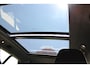 Volvo XC40 T4 R-Design | Panoramadak | Adaptieve cruise control | Achteruitrijcamera | Elektrische achterklep | Keyless | DAB+ | Elektrische voorstoelen | Harman/Kardon Premium Geluidssysteem