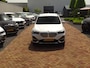 BMW X1 sDrive20i ParelWeiss | Full Options | HUD | NavPro | Stoelverw | All wheater | Uniek